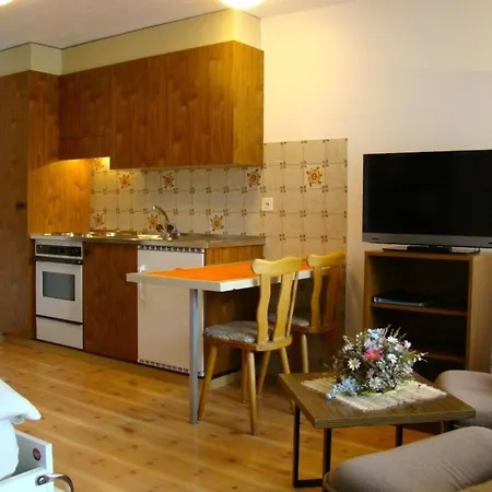Mikado Appartement-fewo 2-bettwohnung Nr- 3 By Interhome Apartment *